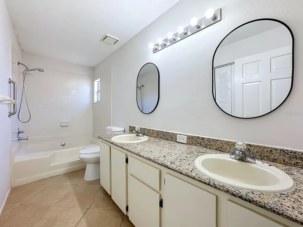 13436 Silvercreek Drive Riverview FL 33579