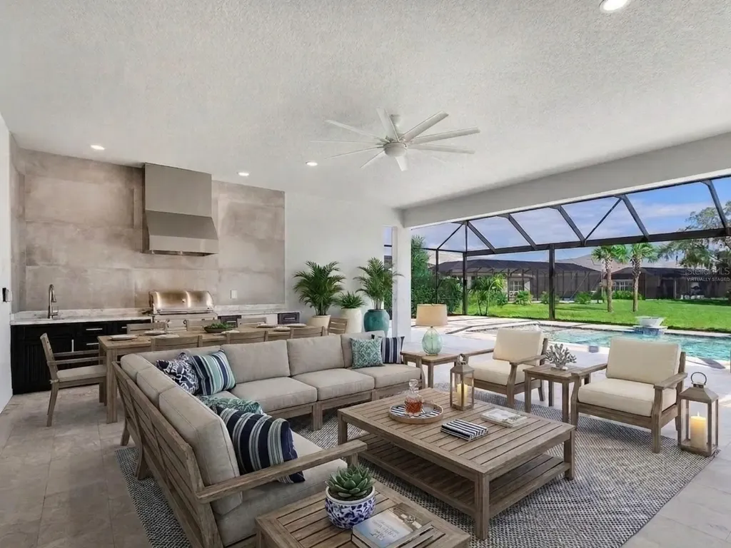 17974 Palmiste Drive Lakewood Ranch FL 34202