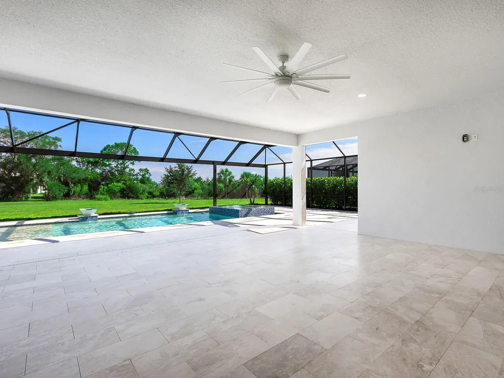 17974 Palmiste Drive Lakewood Ranch FL 34202