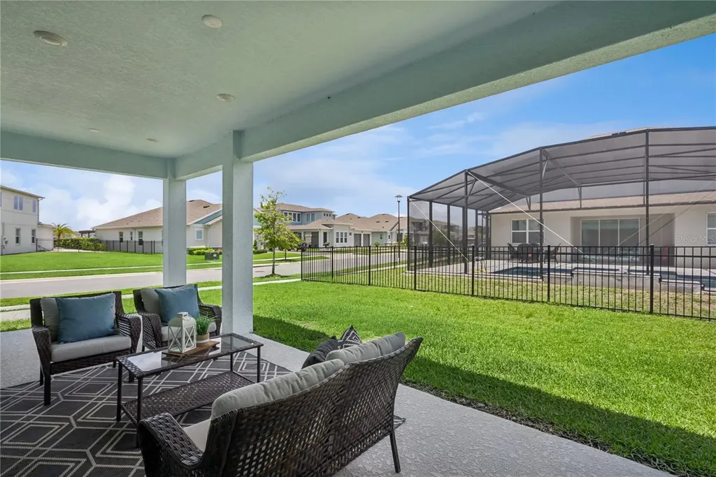 19307 Banfield Place Orlando FL 32827