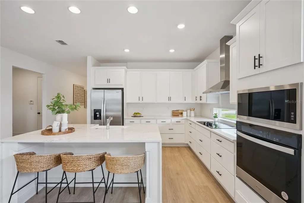 19307 Banfield Place Orlando FL 32827