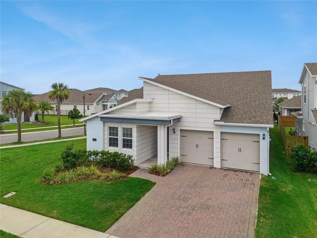 19307 Banfield Place Orlando FL 32827