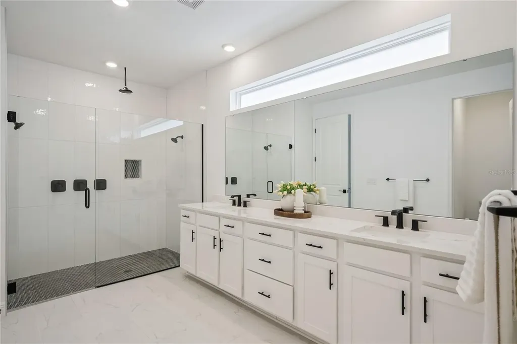 19307 Banfield Place Orlando FL 32827