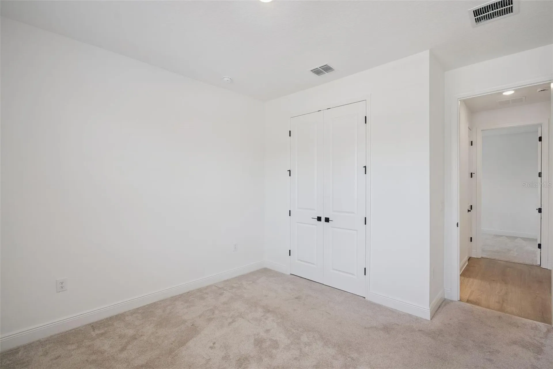 19307 Banfield Place Orlando FL 32827