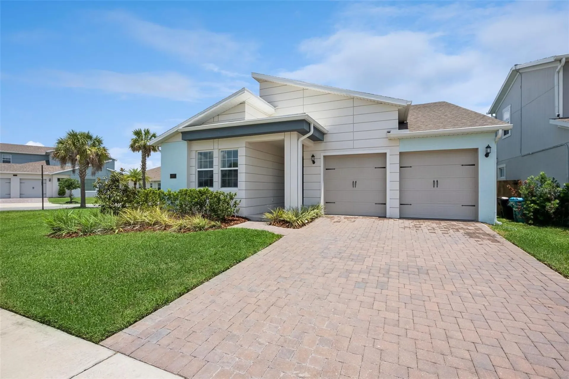 19307 Banfield Place Orlando FL 32827