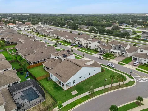 19307 Banfield Place Orlando FL 32827