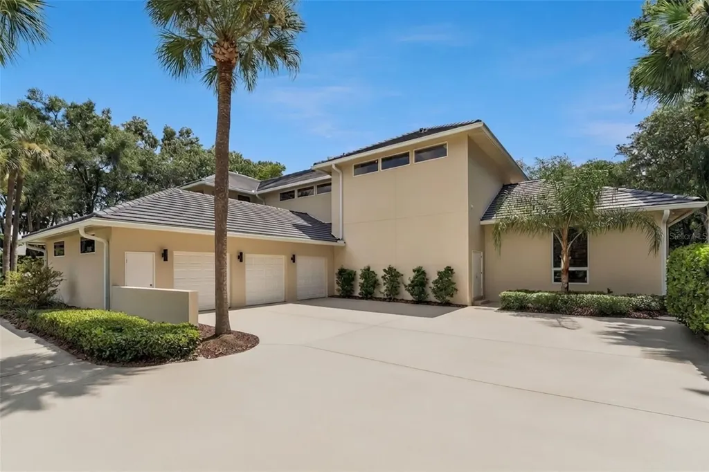 632 E Club Circle Longwood FL 32779