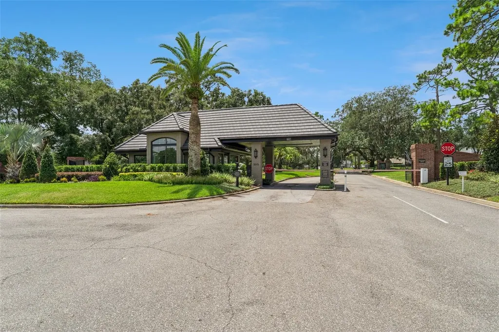 632 E Club Circle Longwood FL 32779