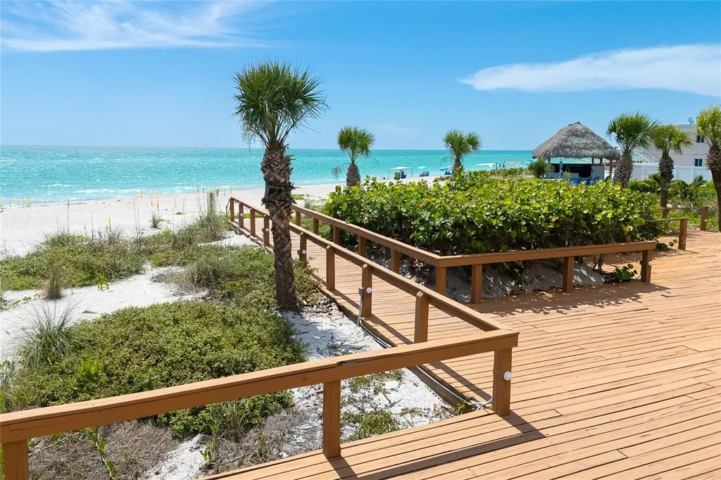 2380 N Beach Road Englewood FL 34223