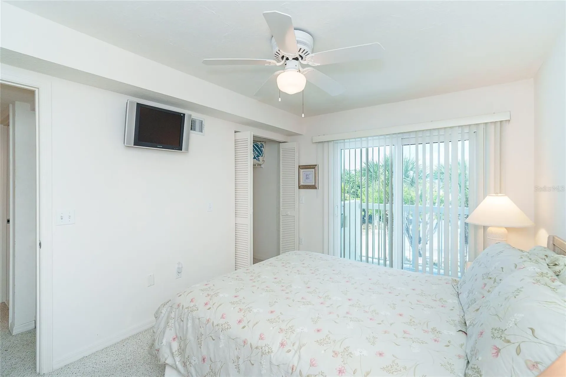 2380 N Beach Road Englewood FL 34223