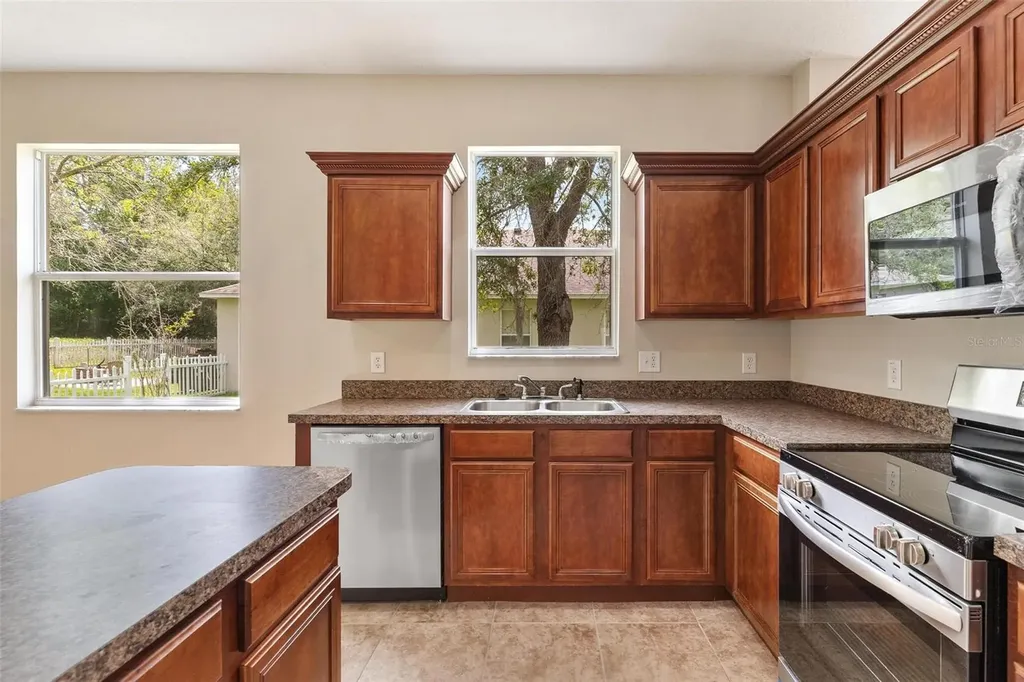 3360 Creek Run Lane Eustis FL 32736