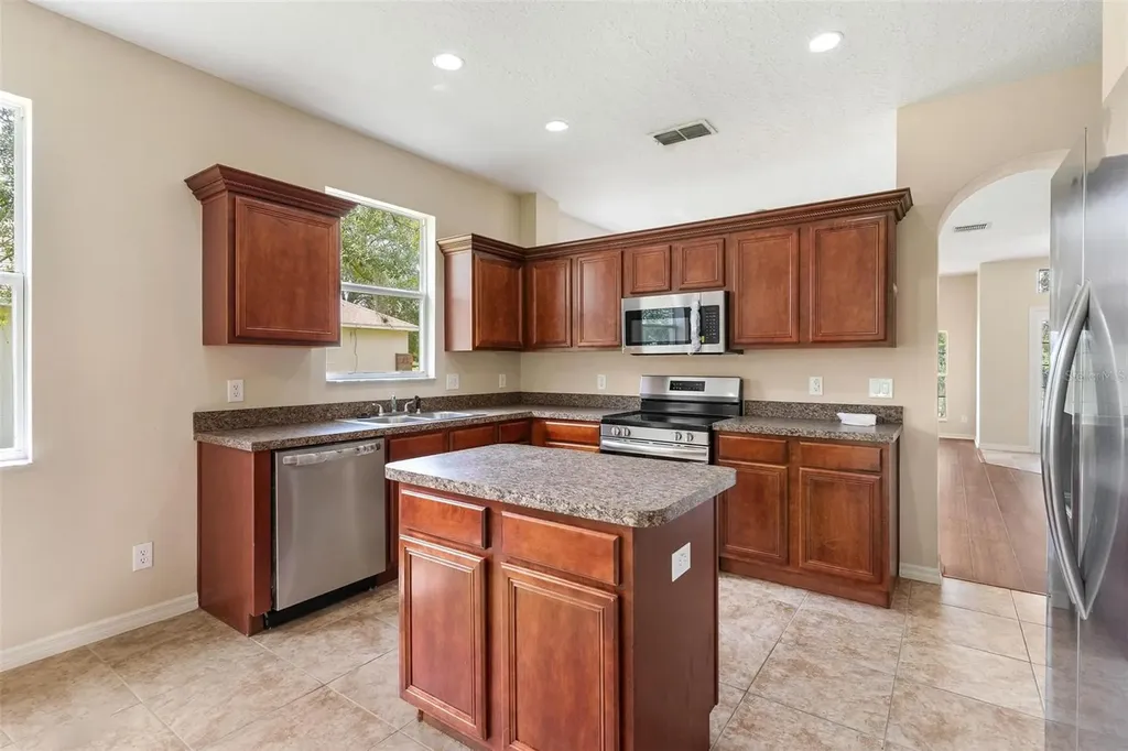 3360 Creek Run Lane Eustis FL 32736