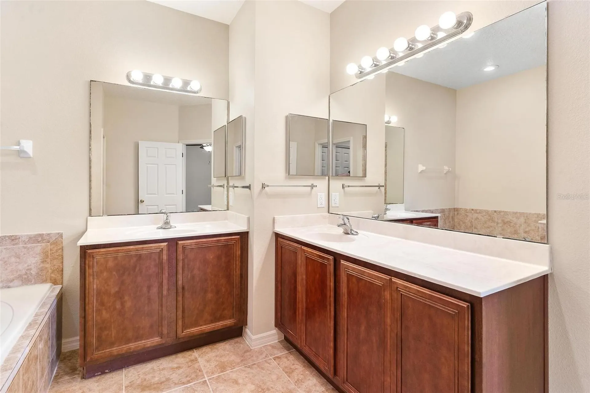 3360 Creek Run Lane Eustis FL 32736