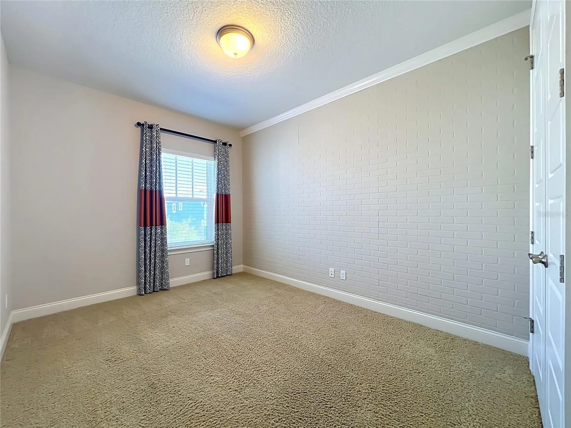 9646 Reymont Street Orlando FL 32827