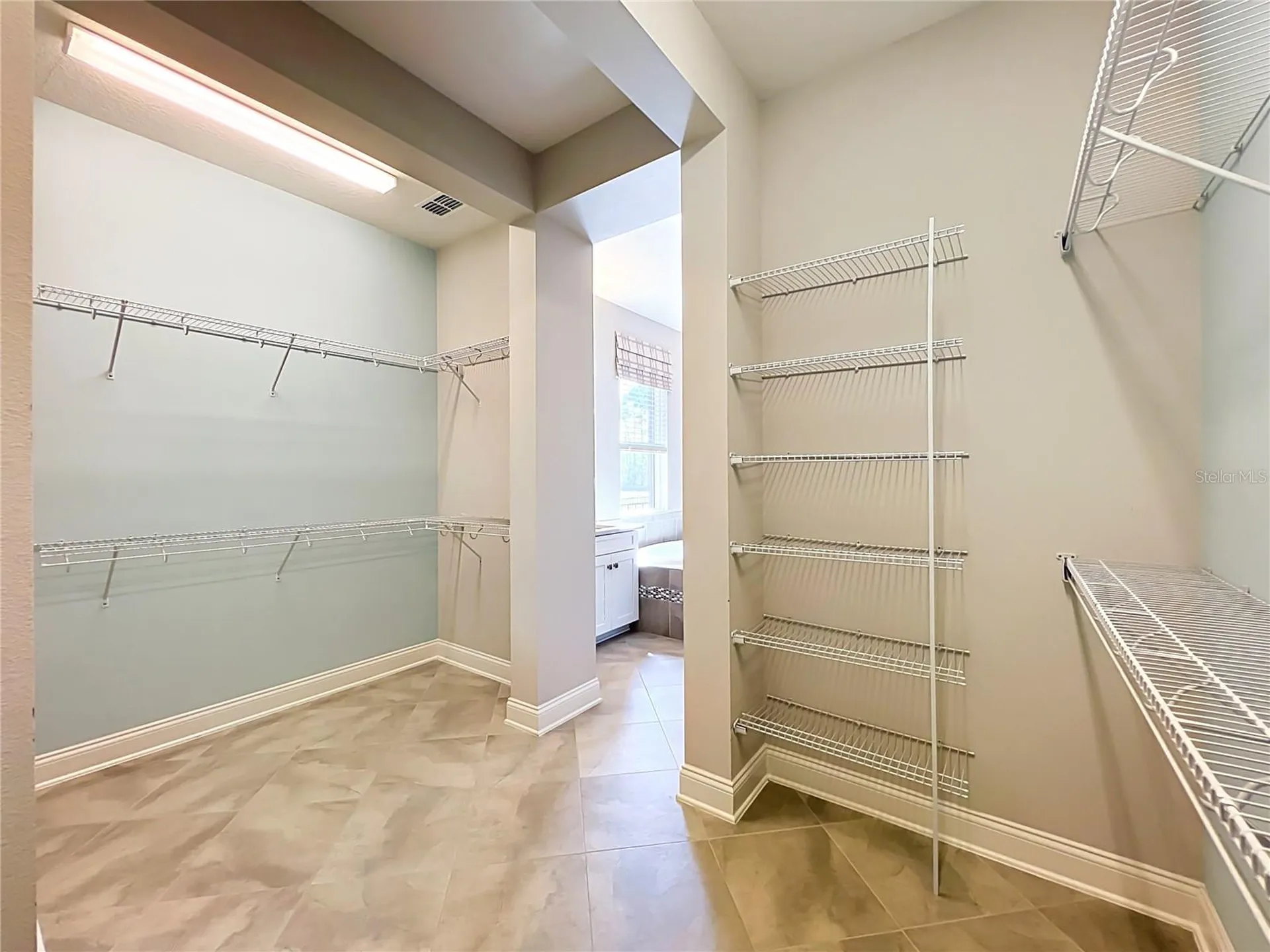 9646 Reymont Street Orlando FL 32827