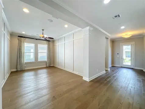 9646 Reymont Street Orlando FL 32827