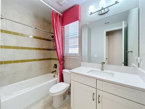 9646 Reymont Street Orlando FL 32827