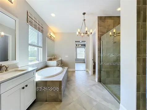 9646 Reymont Street Orlando FL 32827