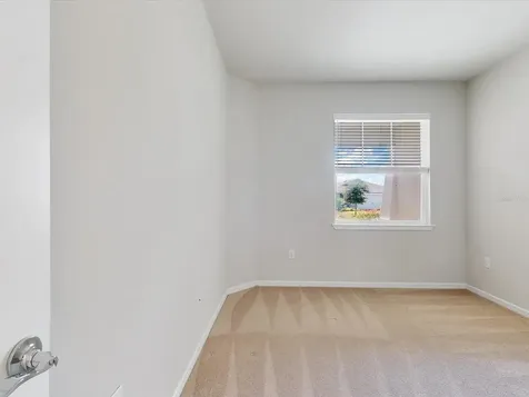 2542 Cliff Way St Cloud FL 34771