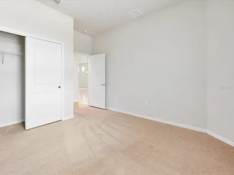 2542 Cliff Way St Cloud FL 34771