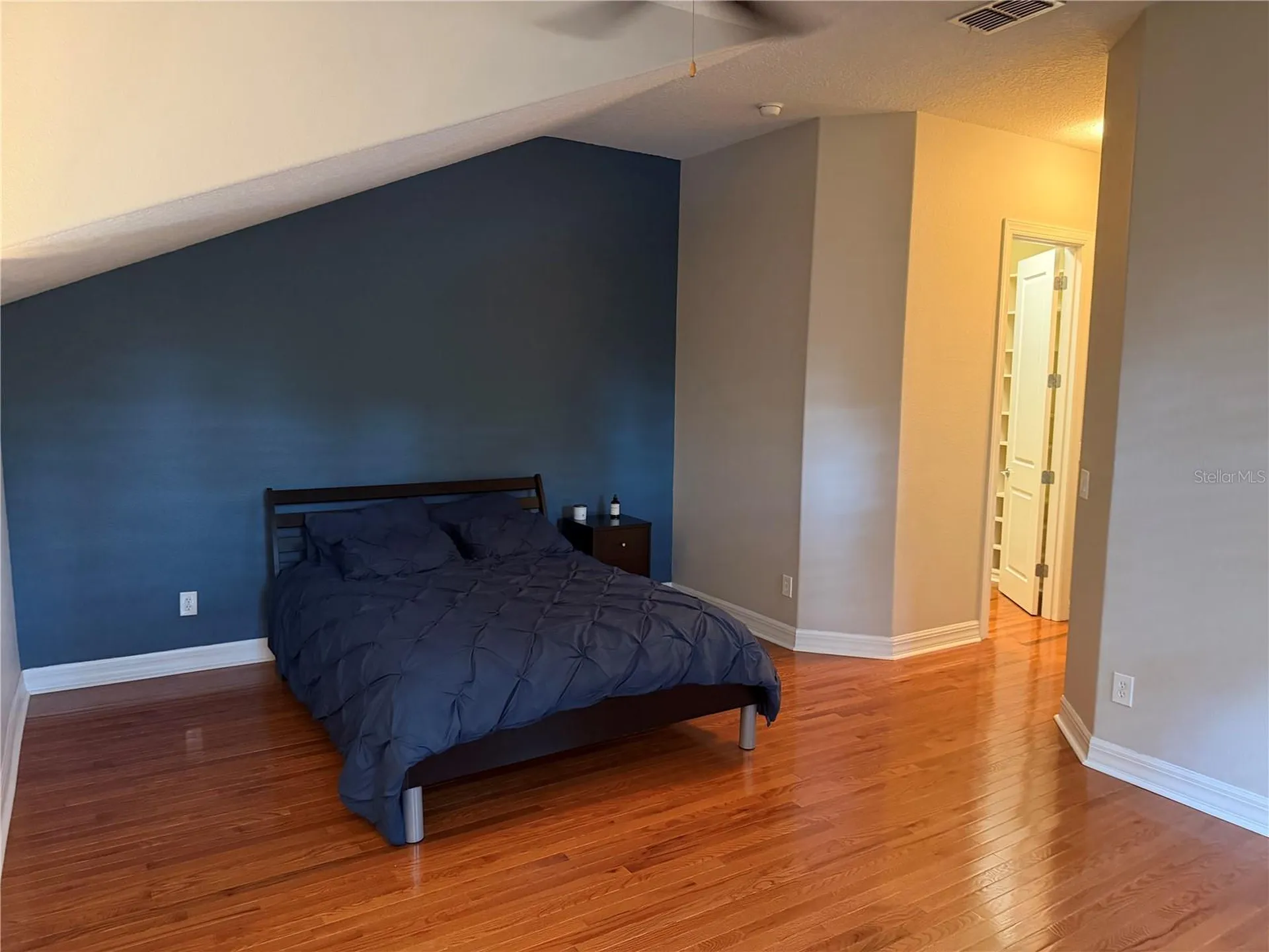 1009 Elmwood Street Orlando FL 32801