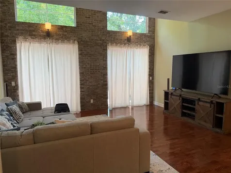 1009 Elmwood Street Orlando FL 32801