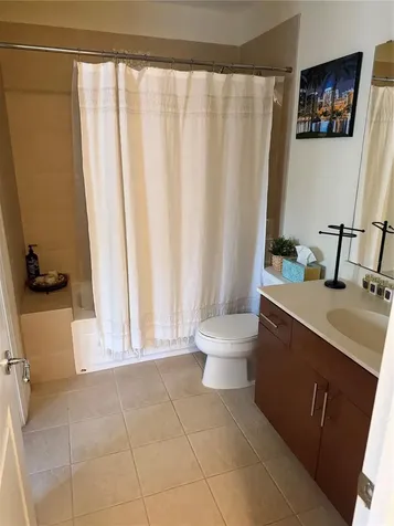 1009 Elmwood Street Orlando FL 32801