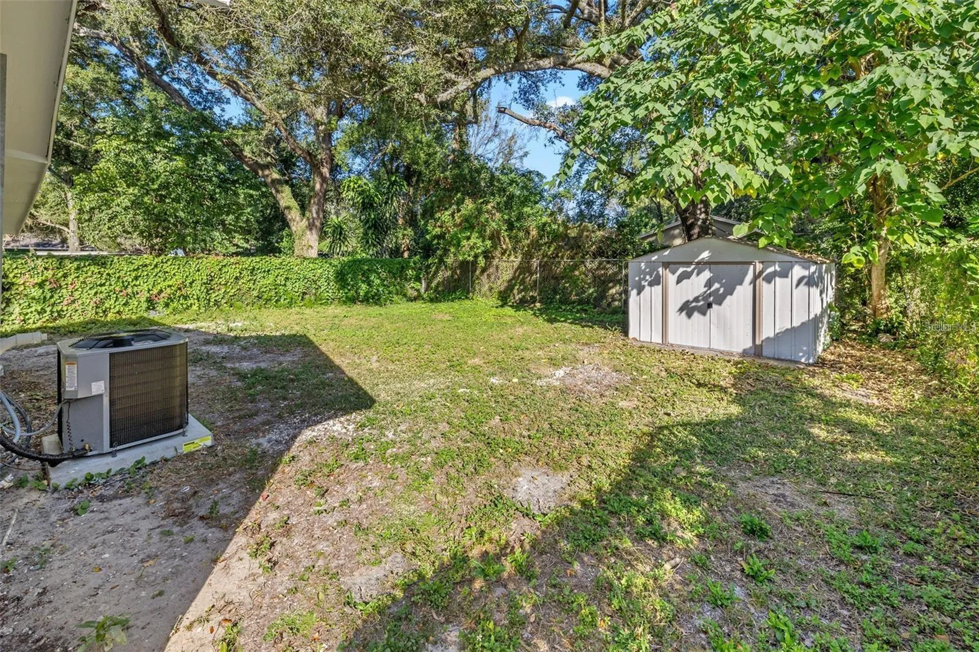 1606 E Osborne Avenue Tampa FL 33610