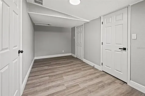1606 E Osborne Avenue Tampa FL 33610