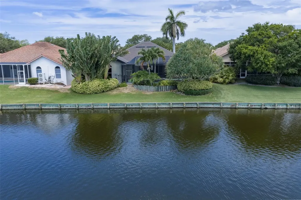 4834 Windmill Palm Terrace NE St Petersburg FL 33703