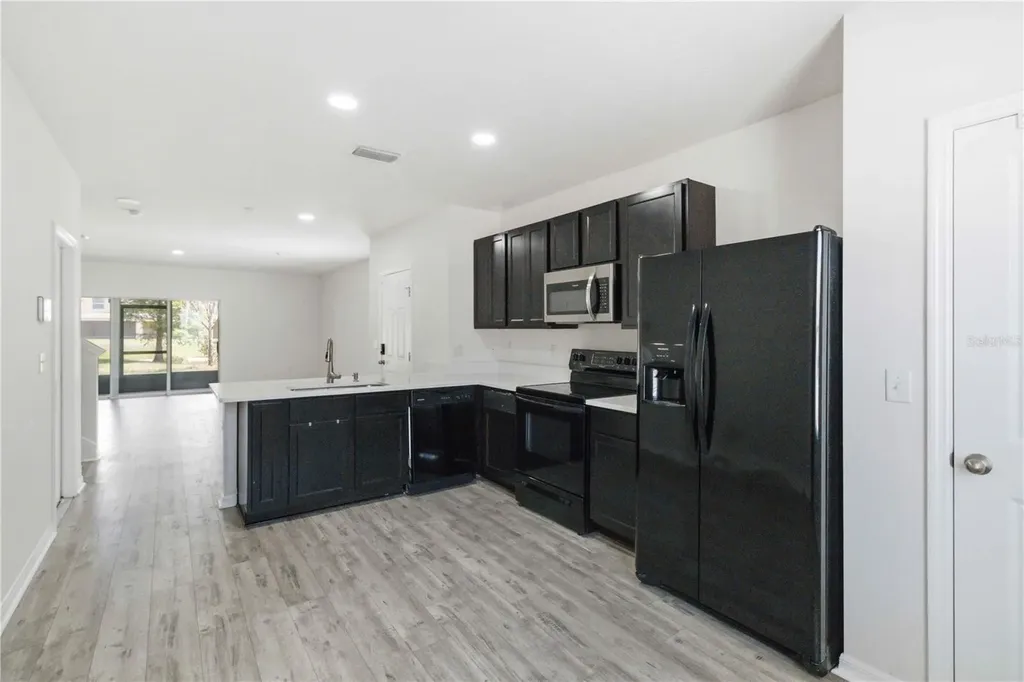9973 Hound Chase Drive Gibsonton FL 33534