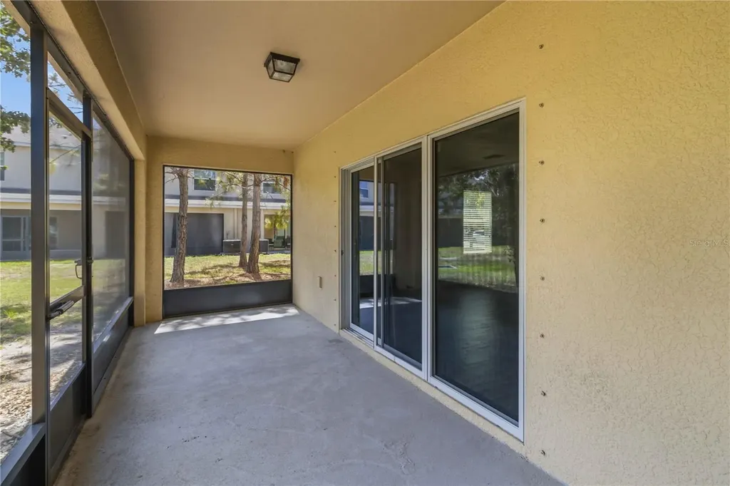 9973 Hound Chase Drive Gibsonton FL 33534