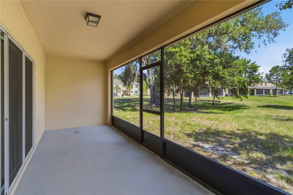 9973 Hound Chase Drive Gibsonton FL 33534