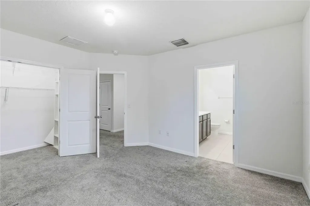 9973 Hound Chase Drive Gibsonton FL 33534