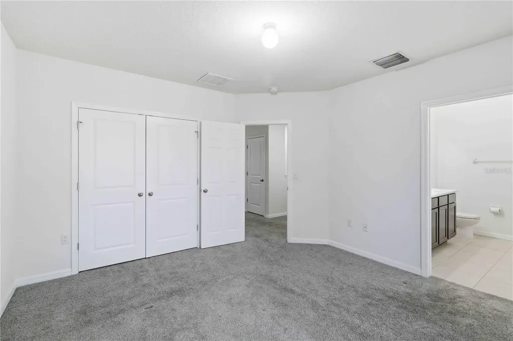 9973 Hound Chase Drive Gibsonton FL 33534