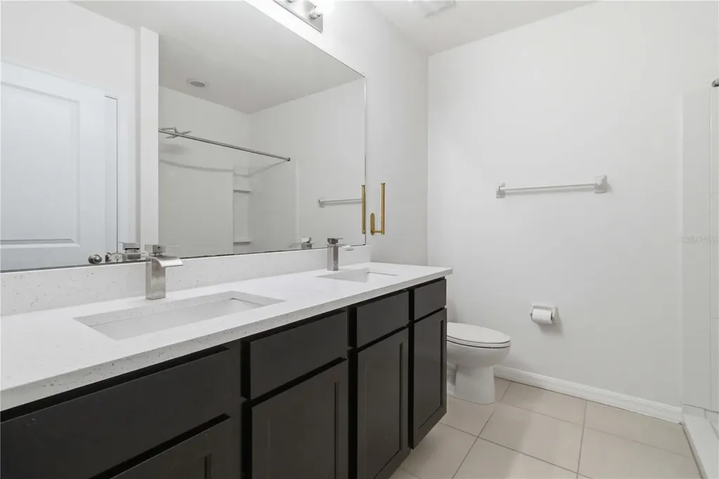 9973 Hound Chase Drive Gibsonton FL 33534