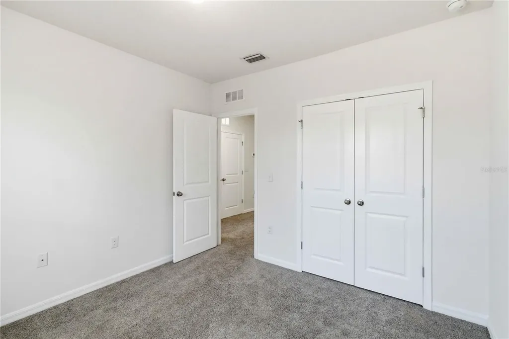 9973 Hound Chase Drive Gibsonton FL 33534