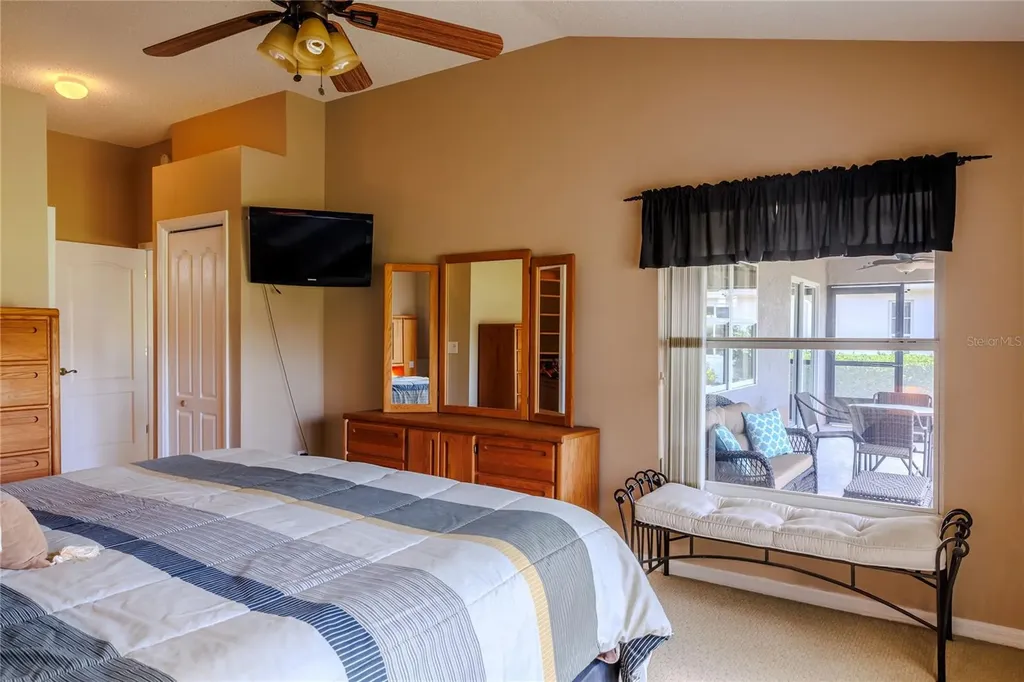 1124 Corinth Greens Drive Sun City Center FL 33573