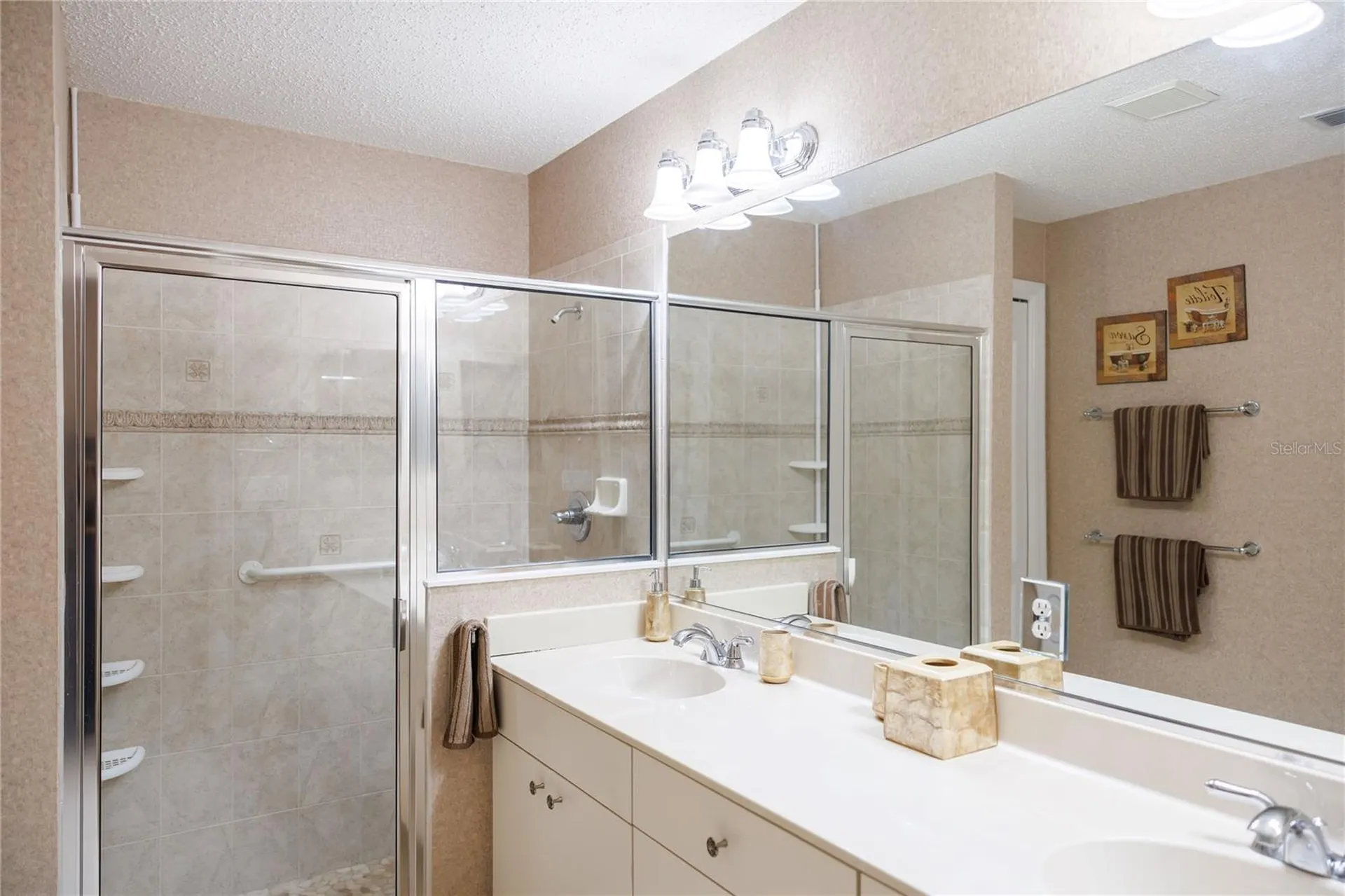 1124 Corinth Greens Drive Sun City Center FL 33573