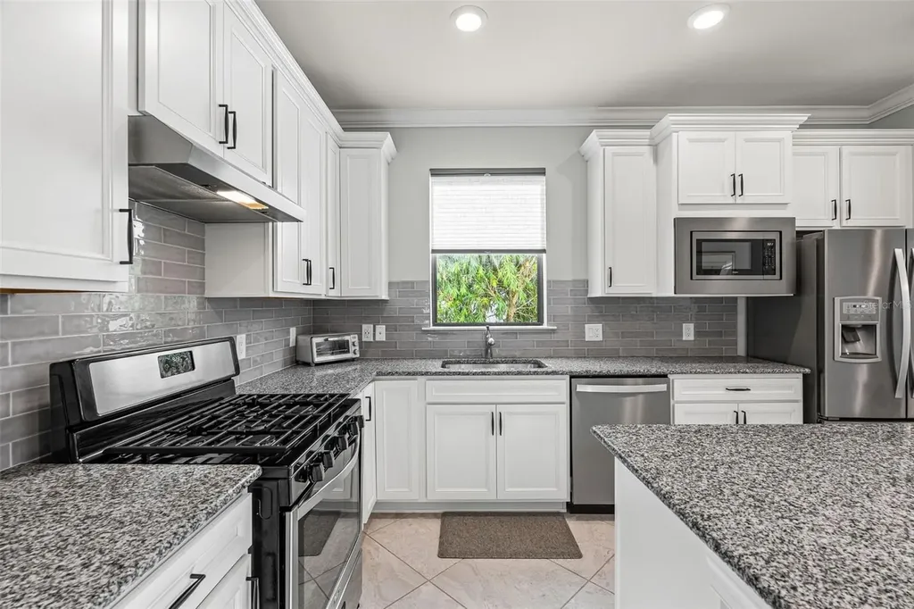 17726 Northwood Place Bradenton FL 34202