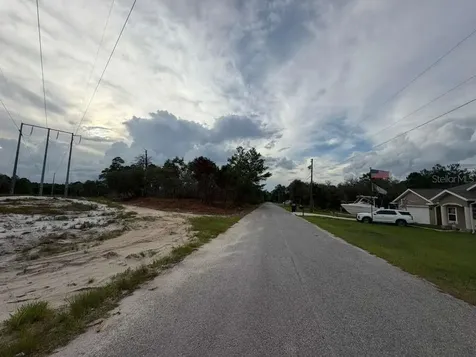 Sequoia Trail Ocklawaha FL 32179