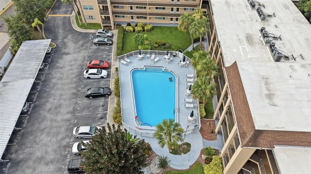 2525 W Bay Drive Belleair Bluffs FL 33770