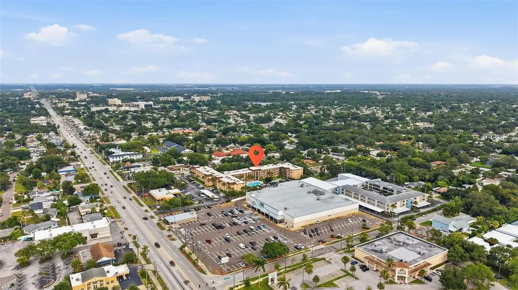 2525 W Bay Drive Belleair Bluffs FL 33770