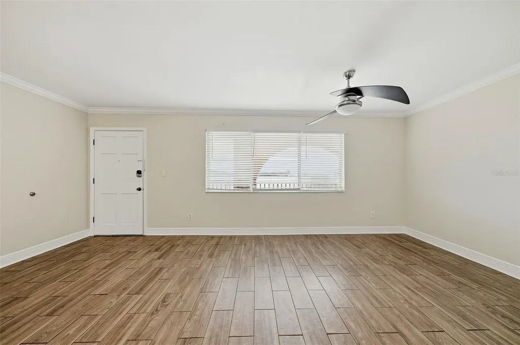 2525 W Bay Drive Belleair Bluffs FL 33770