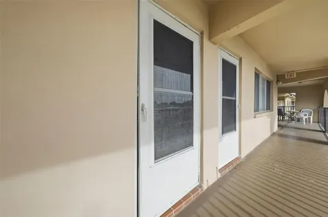 2525 W Bay Drive Belleair Bluffs FL 33770
