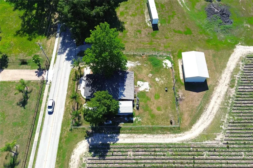2207 Sparkman Road Plant City FL 33566