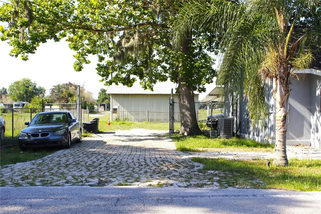 2207 Sparkman Road Plant City FL 33566