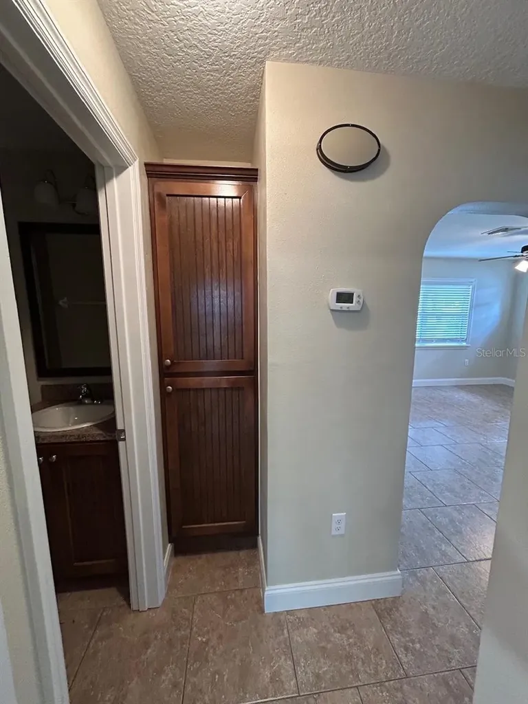 119 W 10th Avenue Mount Dora FL 32757