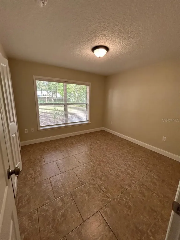 119 W 10th Avenue Mount Dora FL 32757