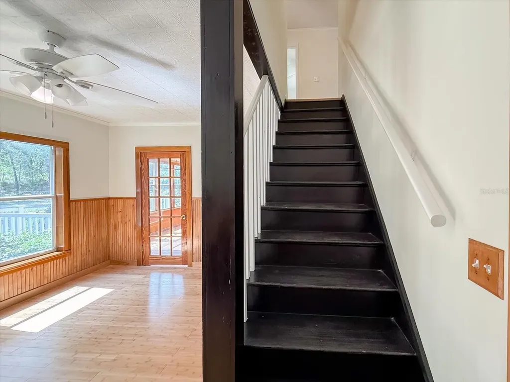 543 N Thorpe Avenue Orange City FL 32763